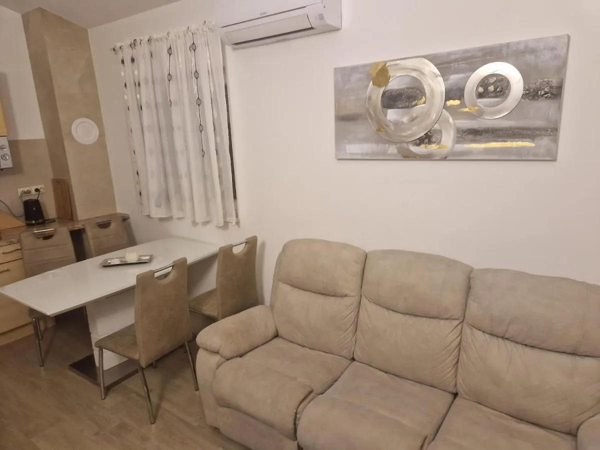 Apartman Sunrise Pula