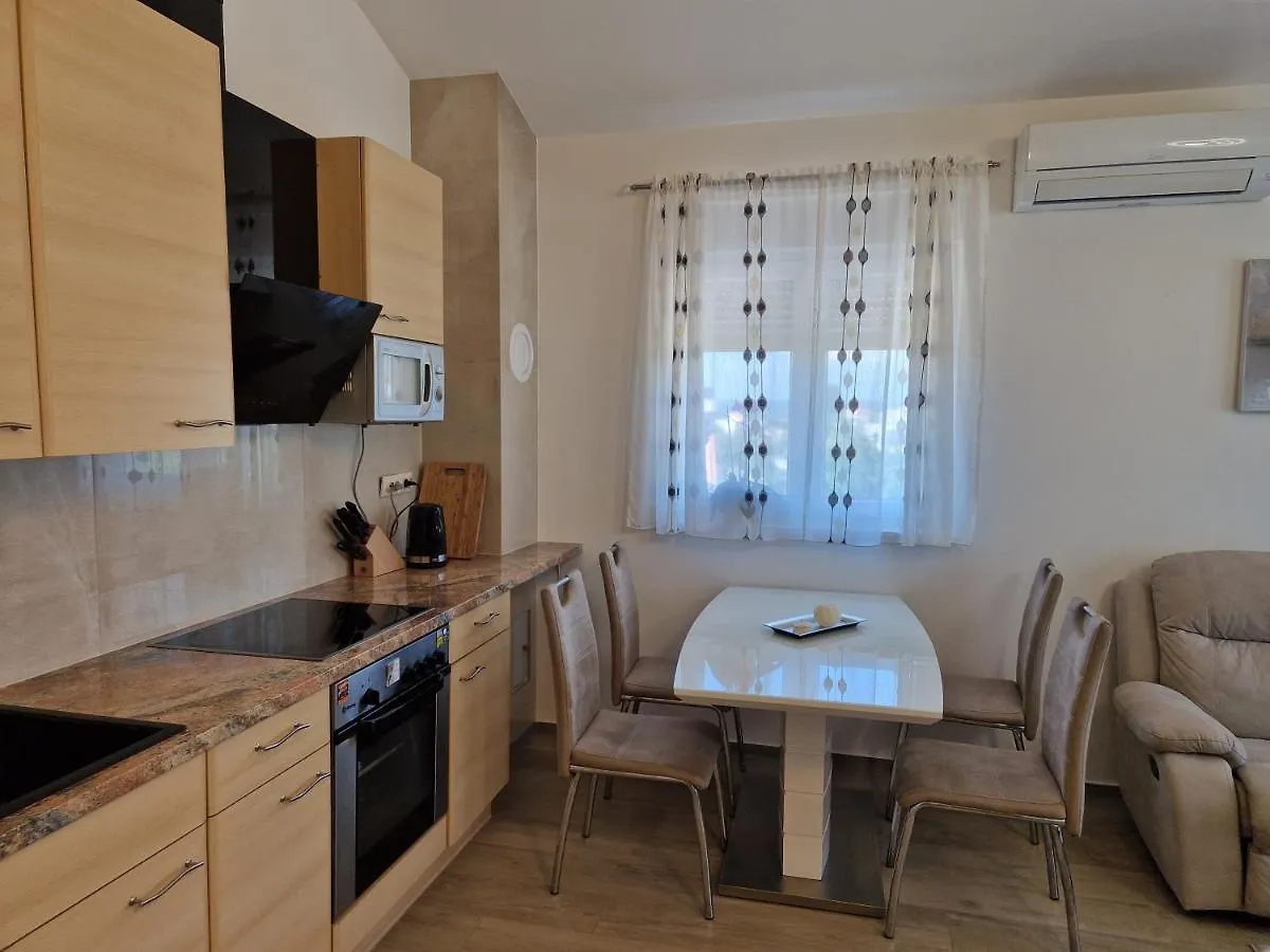 Apartman Sunrise Pula